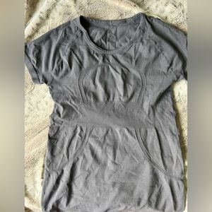 Lululemon swiftly tech short sleeve top